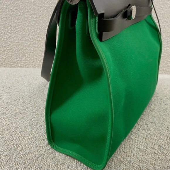 Authentic Pre-Owned Hermès Khaki Vache Hunter Bamboo Toile Herbag Zip Size 31 - Picture 5 of 16